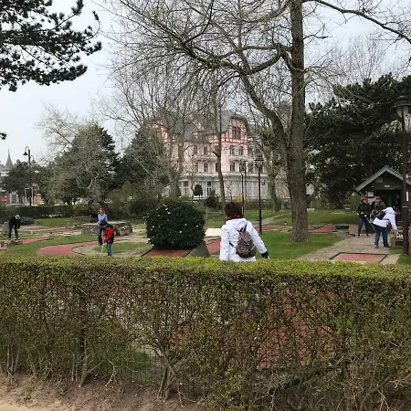 Zee Vakantievilla Begijnhof 5 De Haan Nieuwmunster